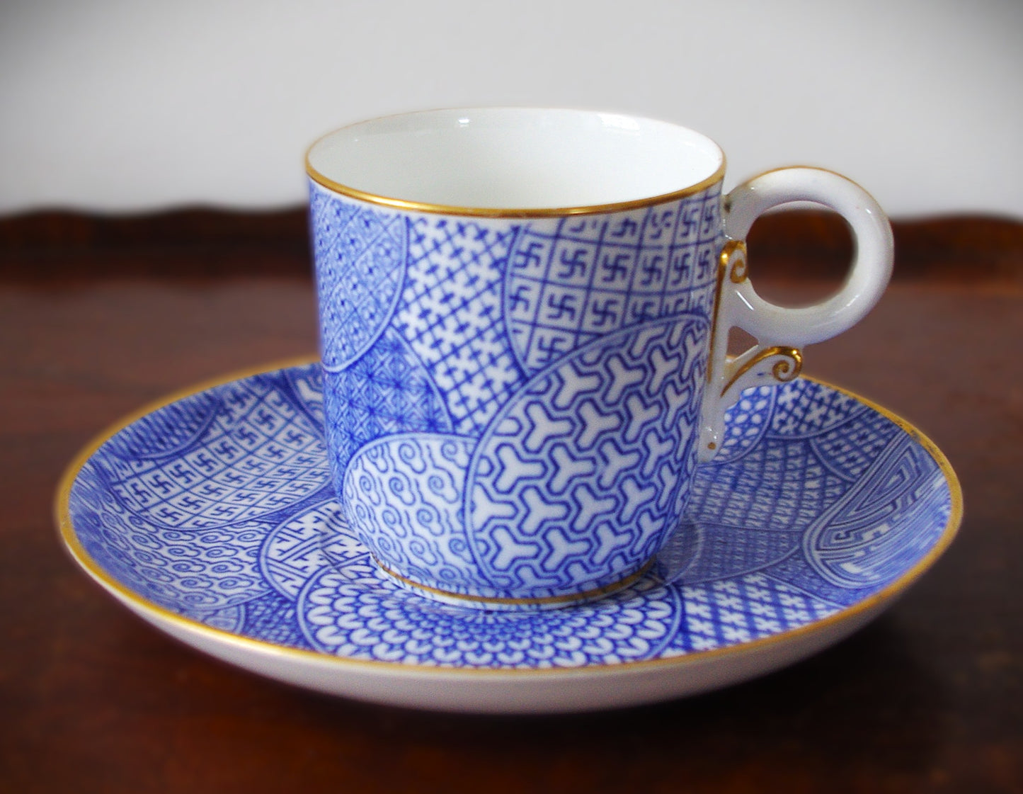 Royal Worcester Japonisme Cup & Saucer 2 Piece Set - Blue & White 1877 - B332x
