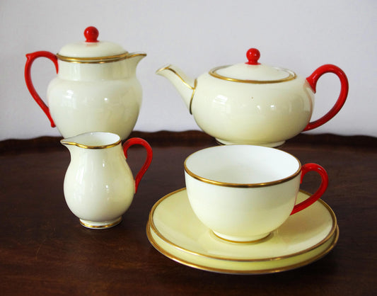Wedgwood Early 1900s Art Deco Modern Design with Regency Notes - Tea Set with Red Handles & Gold Trim – Pattern 5170H – Made in England